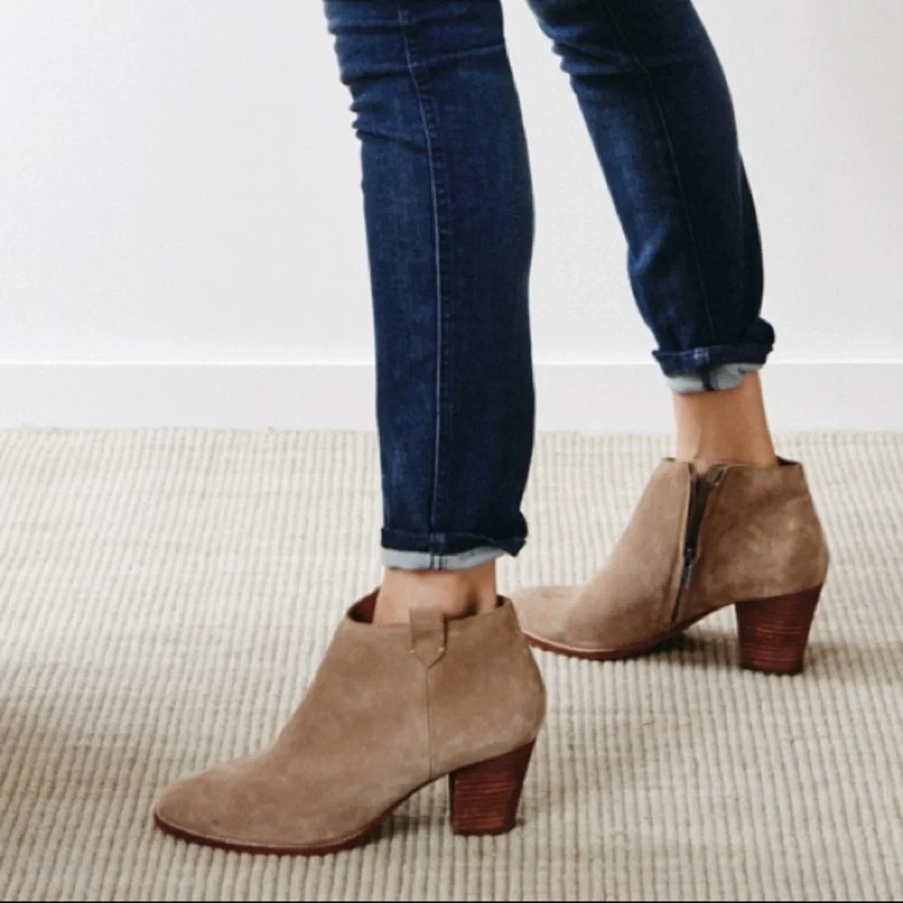 Madewell The Billie Taupe Beige Suede Block Heel Ankle Booties Size 7.5